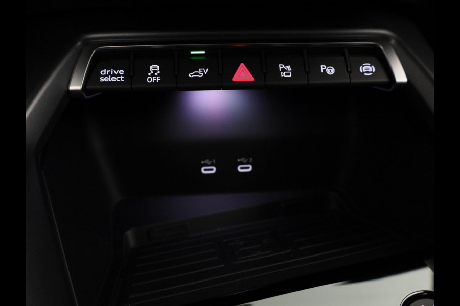 Audi A3 Sportback 40 TFSI e Advanced edition 204pk | Navigatie | Parkeercamera | Adaptieve cruise controle | Apple carplay-/ Android Auto | Verlengde garantie