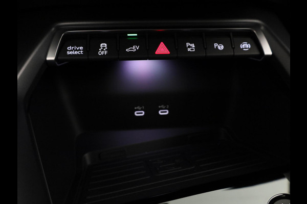Audi A3 Sportback 40 TFSI e Advanced edition 204pk | Navigatie | Parkeercamera | Adaptieve cruise controle | Apple carplay-/ Android Auto | Verlengde garantie