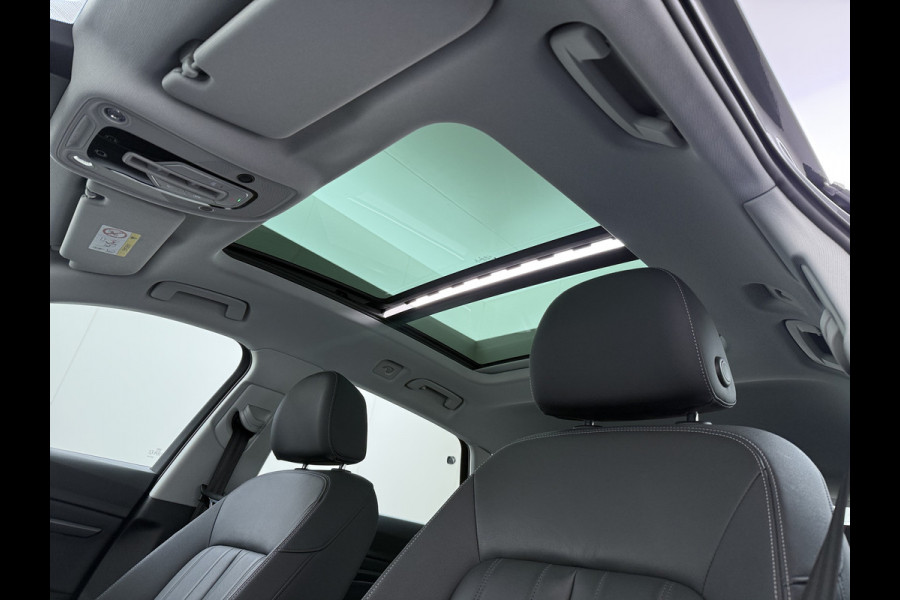 Audi e-tron 313pk Quattro Leer PanoDak Adaptive.Cruise Camera Elek.Stoelen+Memory+Verwarmd Navi Ecc Pdc Soh 91%Stoelverwarming Elek.Achterklep AWD Led Bluetooth Rijstrooksensor WiFi Lmv 4WD Business Edition Plus 71kWh Origineel Nederlandse Auto 1800kg trekvermogen!