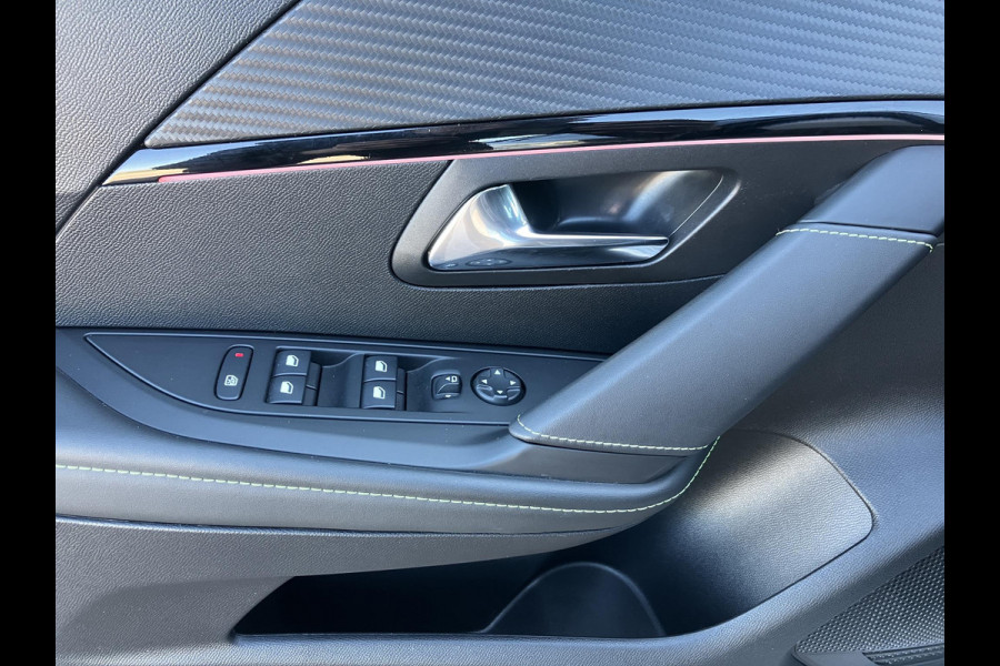 Peugeot 208 1.2 PureTech GT | Trekhaak | Camera | LED | Leder