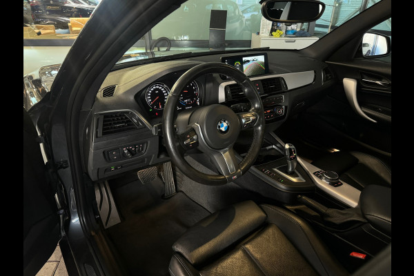BMW 1-serie 120i High Executive M Sport Leer|Camera|Lane Assist