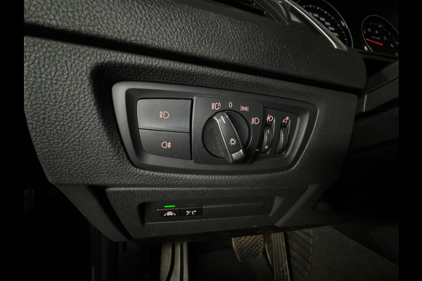 BMW 1-serie 120i High Executive M Sport Leer|Camera|Lane Assist