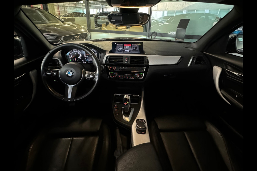 BMW 1-serie 120i High Executive M Sport Leer|Camera|Lane Assist