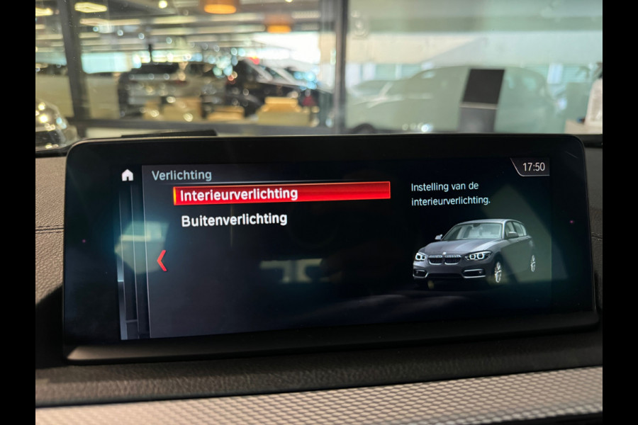 BMW 1-serie 120i High Executive M Sport Leer|Camera|Lane Assist