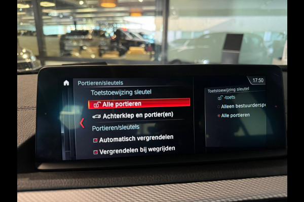 BMW 1-serie 120i High Executive M Sport Leer|Camera|Lane Assist