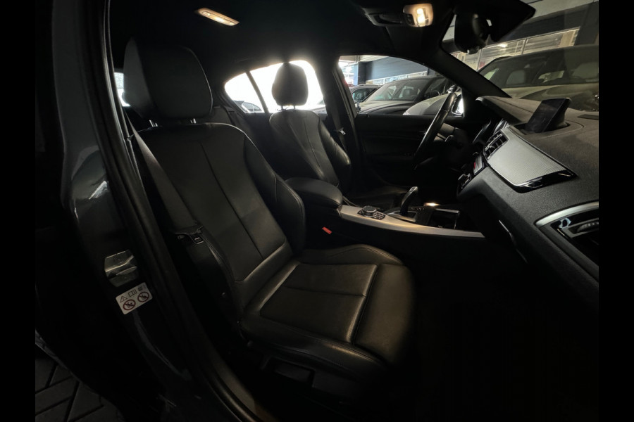 BMW 1-serie 120i High Executive M Sport Leer|Camera|Lane Assist