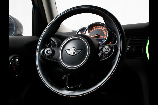 MINI Mini 1.5 One Salt Business Sport (NAVI,CLIMATE,CRUISE,PDC,ELEKTRISCH PAKKET,SPORTSTOELEN,LM VELGEN,NETTE STAAT)