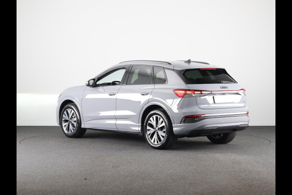 Audi Q4 e-tron 45 quattro Advanced edition 82 kWh 286pk | Assistentiepakket |Comfortpakket | Optiek pakket zwart Plus