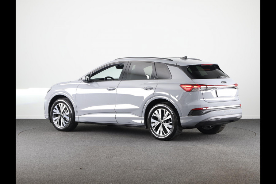 Audi Q4 e-tron 45 quattro Advanced edition 82 kWh 286pk | Assistentiepakket |Comfortpakket | Optiek pakket zwart Plus
