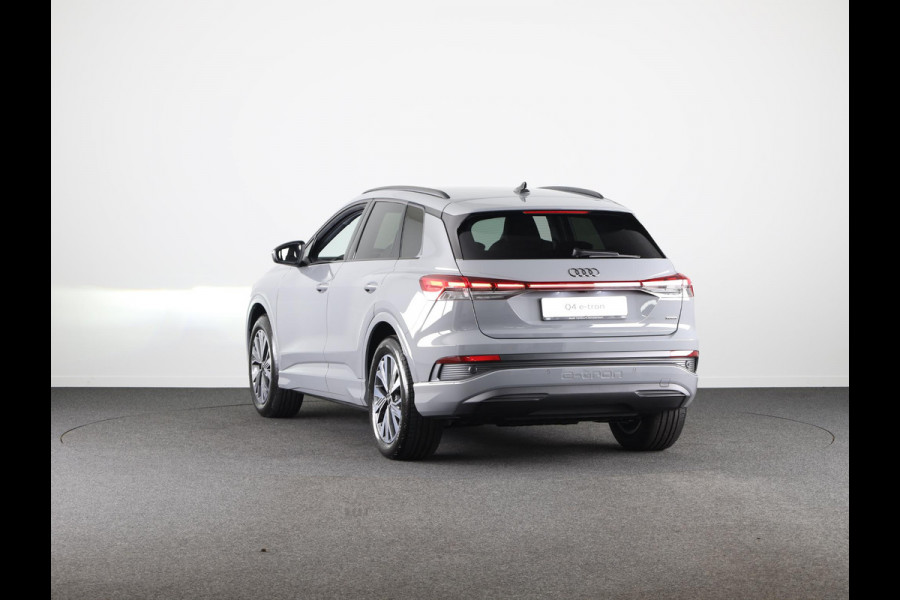 Audi Q4 e-tron 45 quattro Advanced edition 82 kWh 286pk | Assistentiepakket |Comfortpakket | Optiek pakket zwart Plus
