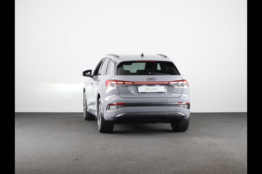 Audi Q4 e-tron 45 quattro Advanced edition 82 kWh 286pk | Assistentiepakket |Comfortpakket | Optiek pakket zwart Plus