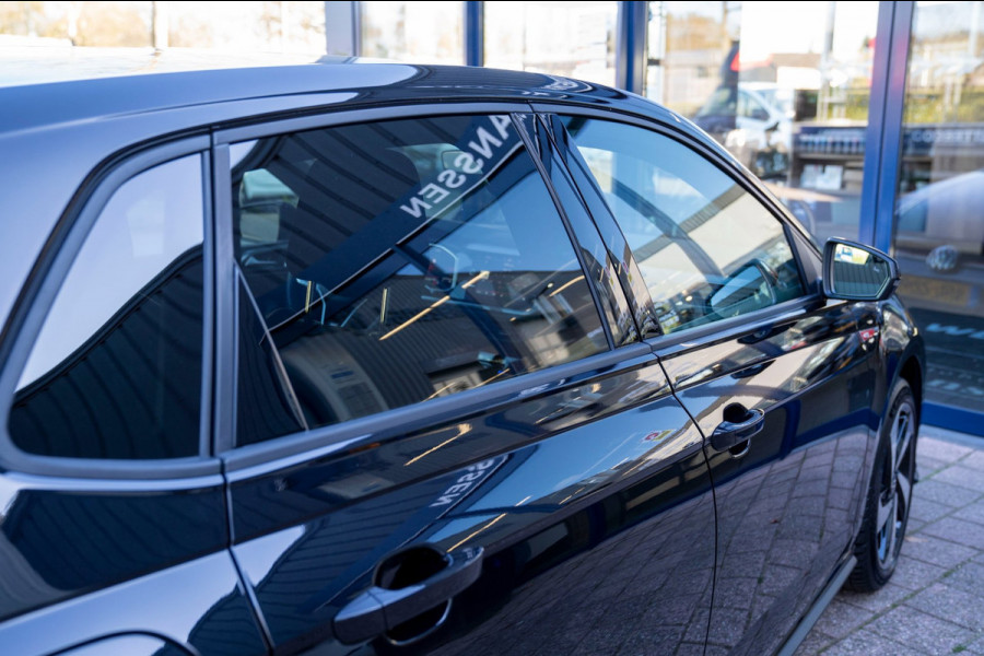 Volkswagen Polo 2.0 TSI GTI|Prijs rijklaar incl. 12 mnd garantie|DAB Carplay/Android auto LMV Stoelverwarming PDC Blindspot