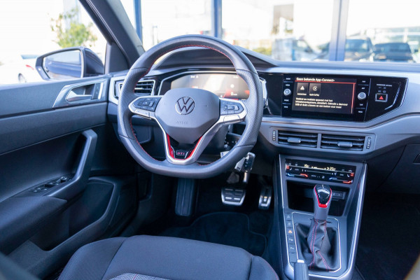 Volkswagen Polo 2.0 TSI GTI|Prijs rijklaar incl. 12 mnd garantie|DAB Carplay/Android auto LMV Stoelverwarming PDC Blindspot