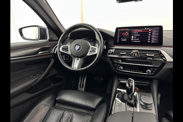 BMW 5 Serie Touring 530d M-Sportpack High Executive Edition (INCL-BTW) Aut. *PANO | LASERLIGHT | LEATHER | TOPVIEW | HARMAN/KARDON |  ADAPTIVE-CRUISE | BLINDSPOT | HEATED-COMFORTSEATS | KEYLESS | DAB | DIGI-COCKPIT | PRIVACY-GLASS | SHIFTPADDLES | ...