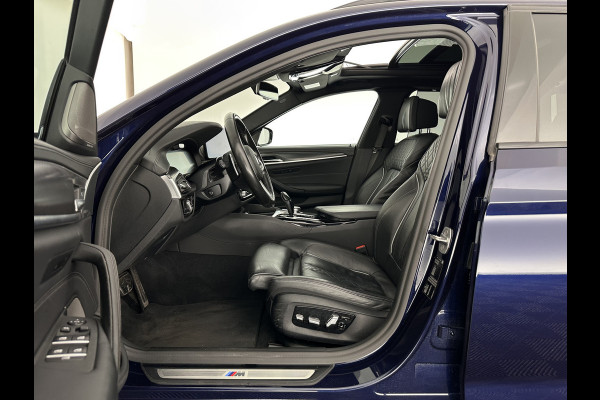 BMW 5 Serie Touring 530d M-Sportpack High Executive Edition (INCL-BTW) Aut. *PANO | LASERLIGHT | LEATHER | TOPVIEW | HARMAN/KARDON |  ADAPTIVE-CRUISE | BLINDSPOT | HEATED-COMFORTSEATS | KEYLESS | DAB | DIGI-COCKPIT | PRIVACY-GLASS | SHIFTPADDLES | ...