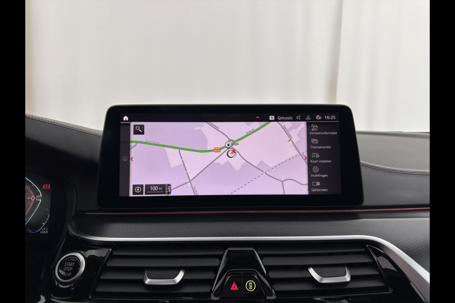 BMW 5 Serie Touring 530d M-Sportpack High Executive Edition (INCL-BTW) Aut. *PANO | LASERLIGHT | LEATHER | TOPVIEW | HARMAN/KARDON |  ADAPTIVE-CRUISE | BLINDSPOT | HEATED-COMFORTSEATS | KEYLESS | DAB | DIGI-COCKPIT | PRIVACY-GLASS | SHIFTPADDLES | ...