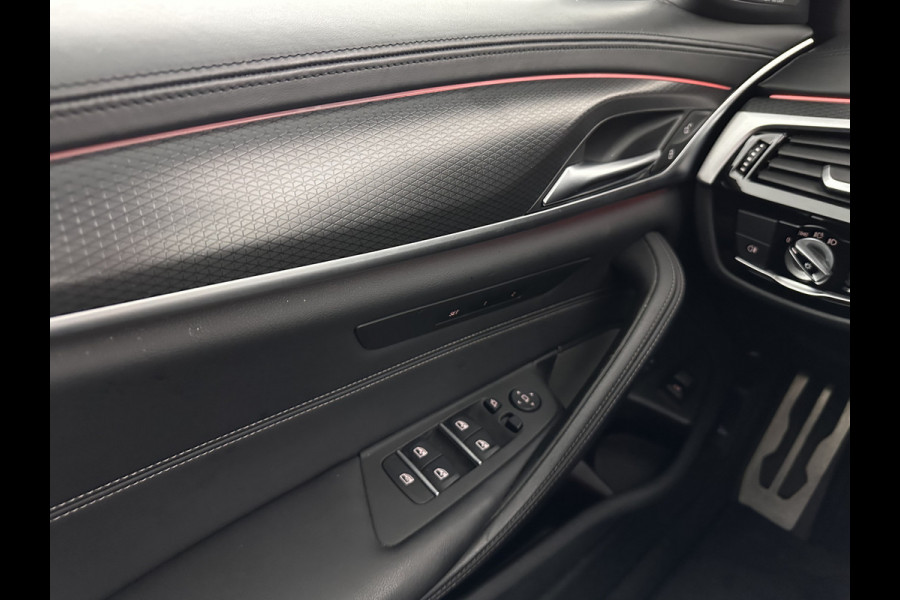 BMW 5 Serie Touring 530d M-Sportpack High Executive Edition (INCL-BTW) Aut. *PANO | LASERLIGHT | LEATHER | TOPVIEW | HARMAN/KARDON |  ADAPTIVE-CRUISE | BLINDSPOT | HEATED-COMFORTSEATS | KEYLESS | DAB | DIGI-COCKPIT | PRIVACY-GLASS | SHIFTPADDLES | ...