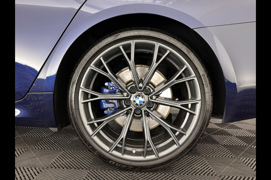 BMW 5 Serie Touring 530d M-Sportpack High Executive Edition (INCL-BTW) Aut. *PANO | LASERLIGHT | LEATHER | TOPVIEW | HARMAN/KARDON |  ADAPTIVE-CRUISE | BLINDSPOT | HEATED-COMFORTSEATS | KEYLESS | DAB | DIGI-COCKPIT | PRIVACY-GLASS | SHIFTPADDLES | ...