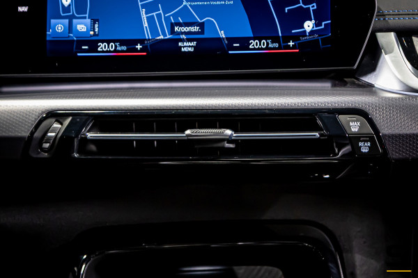 BMW iX1 XDrive30 Launch Edition 67 kWh|M-sport|Pano|H&K|NAP