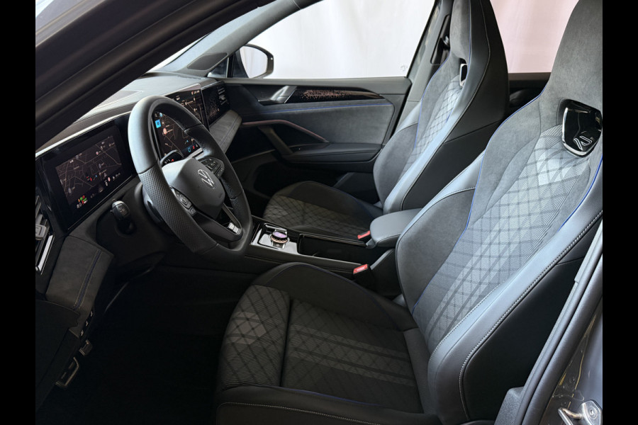 Volkswagen Tiguan 1.5 eHYBRID 272 PK R-LINE VW.TREKHAAK BLACK PANO XL.NAVI STOEL/STUUR VERW. BLACK.STYLE 360.CAM ELEK.KLEP MATRIX.LED 20''LMV MASS PHEV PLUG IN HYBRID ✅Top Auto's Wijchen , 30 Jaar Specialist in Volkswagen  : Alle Type's : R-Line Edition / Style / First Edition / Highline / Life , Zowel PHEV / HEV / MHEV / Benzine ✅
