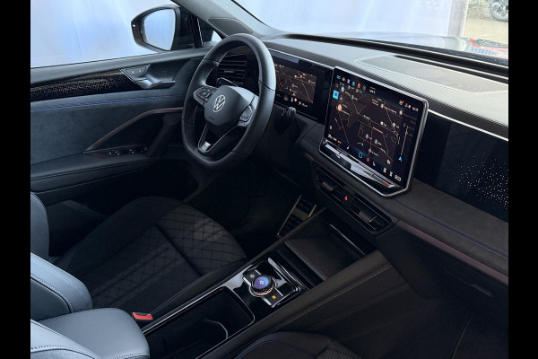 Volkswagen Tiguan 1.5 eHYBRID 272 PK R-LINE VW.TREKHAAK BLACK PANO XL.NAVI STOEL/STUUR VERW. BLACK.STYLE 360.CAM ELEK.KLEP MATRIX.LED 20''LMV MASS PHEV PLUG IN HYBRID ✅Top Auto's Wijchen , 30 Jaar Specialist in Volkswagen  : Alle Type's : R-Line Edition / Style / First Edition / Highline / Life , Zowel PHEV / HEV / MHEV / Benzine ✅