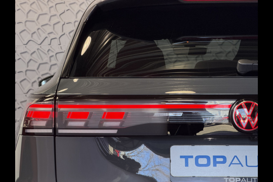 Volkswagen Tiguan 1.5 eHYBRID 272 PK R-LINE VW.TREKHAAK BLACK PANO XL.NAVI STOEL/STUUR VERW. BLACK.STYLE 360.CAM ELEK.KLEP MATRIX.LED 20''LMV MASS PHEV PLUG IN HYBRID ✅Top Auto's Wijchen , 30 Jaar Specialist in Volkswagen  : Alle Type's : R-Line Edition / Style / First Edition / Highline / Life , Zowel PHEV / HEV / MHEV / Benzine ✅