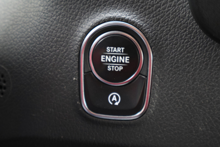 Mercedes-Benz Sprinter 317 CDI Automaat L2H1 3-Zits, Cruise, Camera, Apple Carplay, LED, Zonneklep, DAB, Trekhaak, 18''