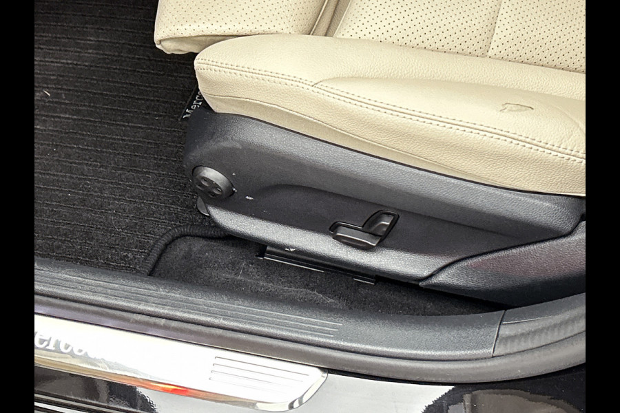 Mercedes-Benz C-Klasse Estate 180 Business Solution Avantgarde Trekhaak | Panoramadak | Multi spaaks lichtmetalen velgen | Navigatie | Parking support | Inclusief 24 maanden MB Certified garantie voor Europa.