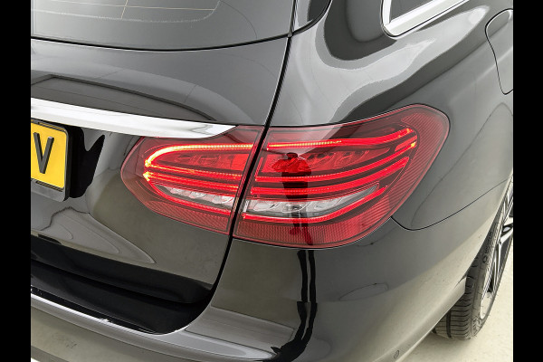 Mercedes-Benz C-Klasse Estate 180 Business Solution Avantgarde Trekhaak | Panoramadak | Multi spaaks lichtmetalen velgen | Navigatie | Parking support | Inclusief 24 maanden MB Certified garantie voor Europa.