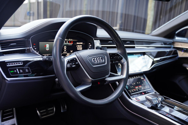 Audi S8 4.0 TFSI Quattro B&O / Active Chassis / NL-Auto