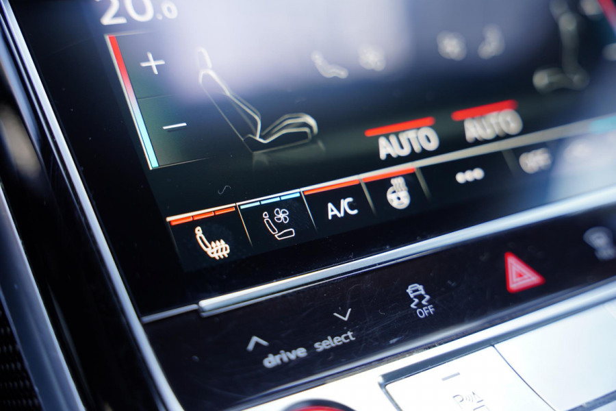 Audi S8 4.0 TFSI Quattro B&O / Active Chassis / NL-Auto