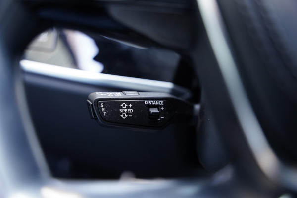 Audi S8 4.0 TFSI Quattro B&O / Active Chassis / NL-Auto