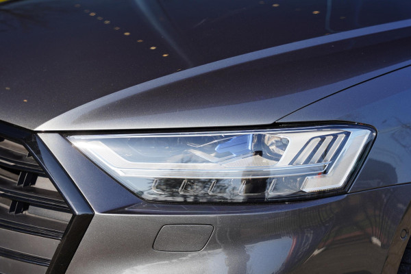 Audi S8 4.0 TFSI Quattro B&O / Active Chassis / NL-Auto