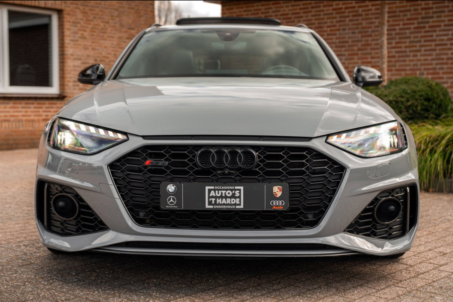 Audi RS4 Avant 2.9 TFSI Quattro | Keramisch | ACC | Carbon | Pano | B&O | 360 Camera | 20''