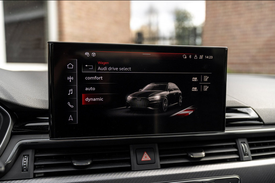 Audi RS4 Avant 2.9 TFSI Quattro | Keramisch | ACC | Carbon | Pano | B&O | 360 Camera | 20''