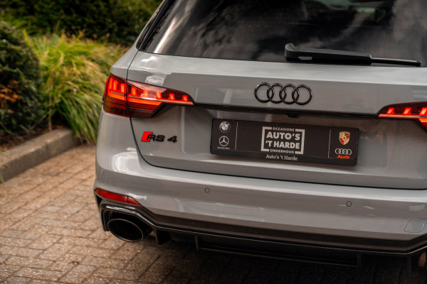 Audi RS4 Avant 2.9 TFSI Quattro | Keramisch | ACC | Carbon | Pano | B&O | 360 Camera | 20''