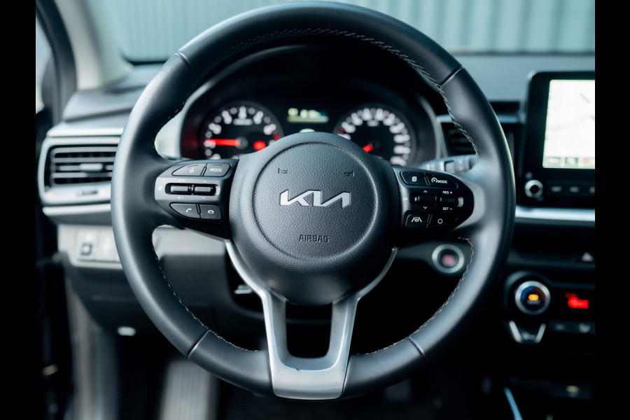 Kia Stonic 1.0 T-GDi MHEV DynamicPlusLine | Trekhaak | Camera | Prijs Rijklaar!!