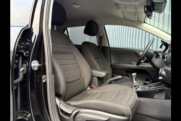 Kia Stonic 1.0 T-GDi MHEV DynamicPlusLine | Trekhaak | Camera | Prijs Rijklaar!!