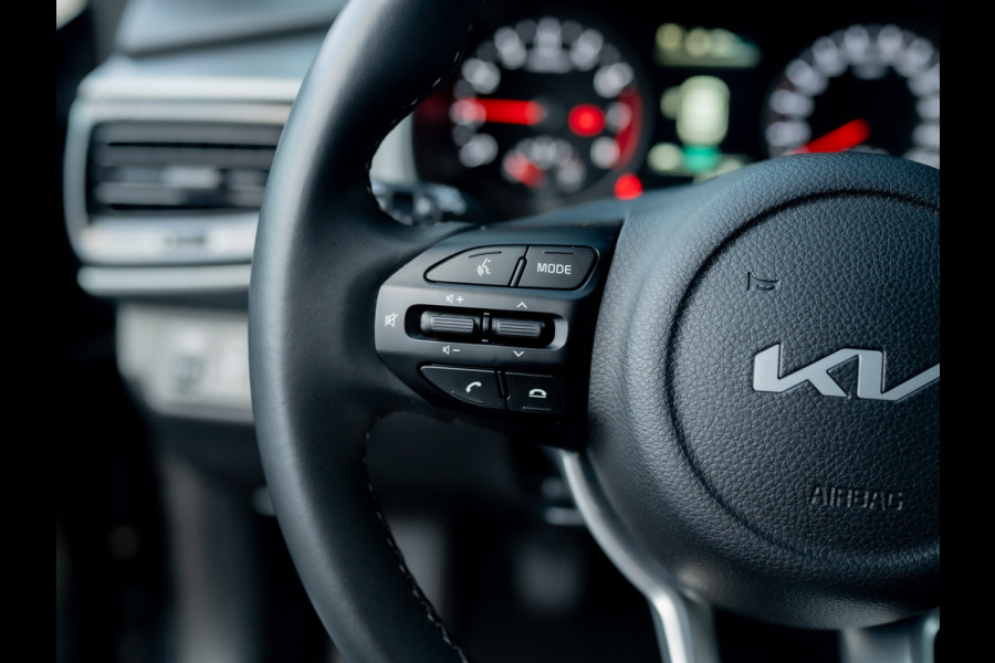 Kia Stonic 1.0 T-GDi MHEV DynamicPlusLine | Trekhaak | Camera | Prijs Rijklaar!!