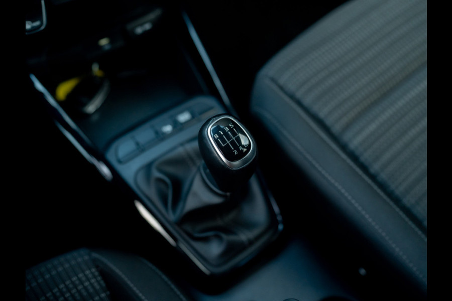 Kia Stonic 1.0 T-GDi MHEV DynamicPlusLine | Trekhaak | Camera | Prijs Rijklaar!!