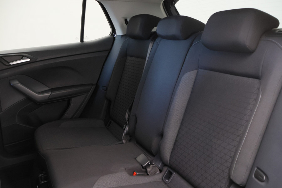 Volkswagen T-Cross 1.0 TSI Life ACC, Climate, Apple Carplay, Dodehoeksensor, PDC, 17"