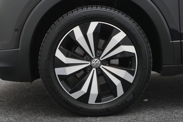 Volkswagen T-Cross 1.0 TSI Life ACC, Climate, Apple Carplay, Dodehoeksensor, PDC, 17"