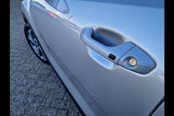 Kia Stonic 1.0 T-GDi MHEV GT-Line | Stoelverwarming | Climate | Key-Less | Cruise | Licht- en Regensensor |