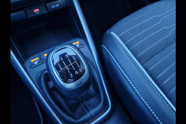 Kia Stonic 1.0 T-GDi MHEV GT-Line | Stoelverwarming | Climate | Key-Less | Cruise | Licht- en Regensensor |