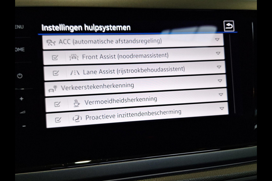 Volkswagen Polo 1.0 TSI R-Line Business | Pano | DCC | App Connect | Lane Assist |