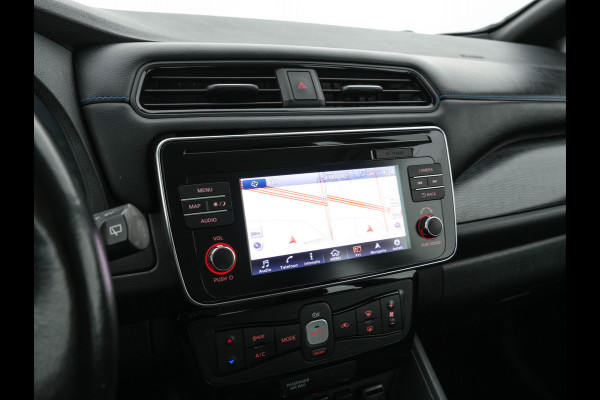 Nissan Leaf Acenta 40 kWh (INCL-BTW) Aut. *HEATPUMP | ADAPTIVE-CRUISE | KEYLESS | TOPVIEW | NAVI-FULLMAP | BLINDSPOT | DAB+ | HEATED-COMFORTSEATS | DIGI-COCKPIT | PRIVACYGLASS | 16"ALU*