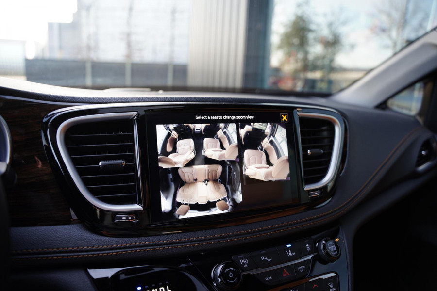 Chrysler Pacifica 3.6 V6 Hybrid GERESERVEERD