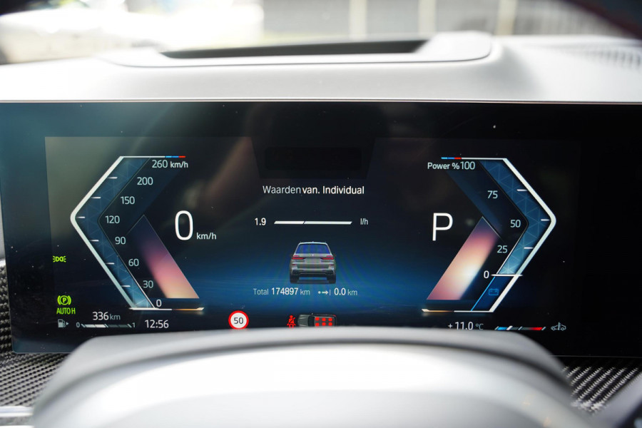 BMW X7 M 60 I X DRIVE 6 P / Individual / Sky Lounge / BTW