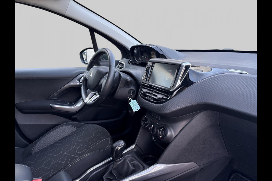 Peugeot 2008 1.2 PureTech Active | Distributieriem vervangen bij 130.000KM