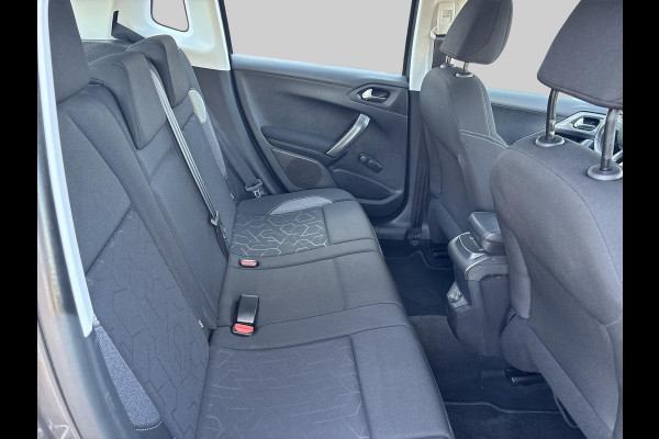 Peugeot 2008 1.2 PureTech Active | Distributieriem vervangen bij 130.000KM